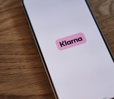 Klarna app open on a phone